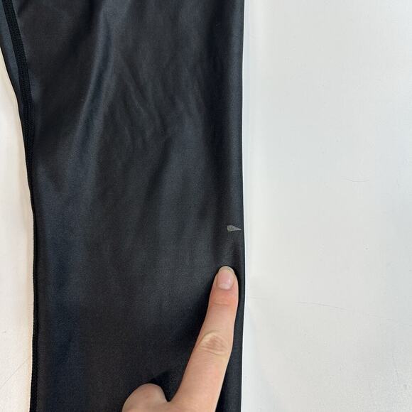 Zyia Active Black Faux Leather Light n Tight Leggings Womens 4 Workout Flaw - Picture 3 of 9